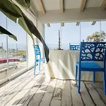 Etoiles Luxury B&B 팔미