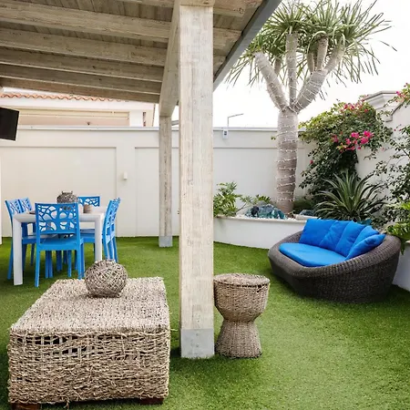 Etoiles Luxury Bed & Breakfast 4*