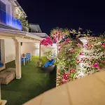 Etoiles Luxury 4*