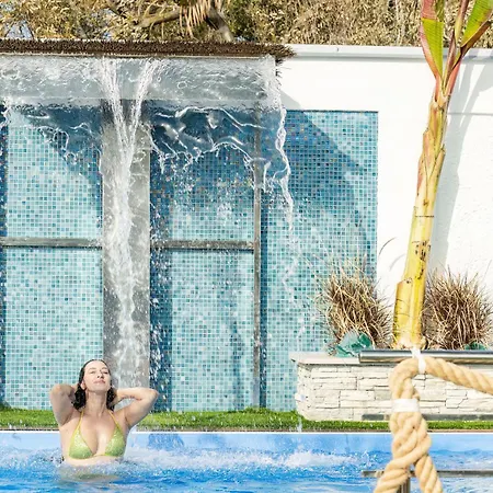 étoiles Luxury Couette-café