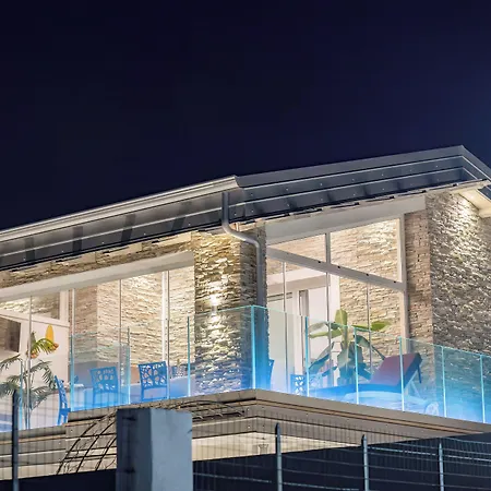 Etoiles Luxury Bed & Breakfast