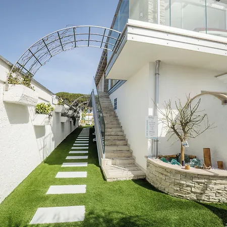 étoiles Luxury 4* Palmi