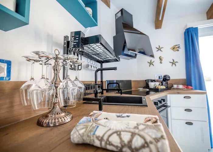 Etoiles Luxury Bed & Breakfast 4*