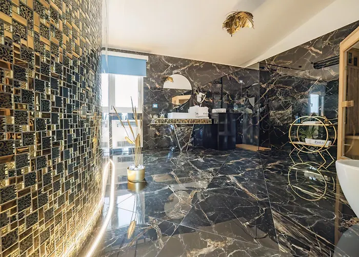 Etoiles Luxury 4* 帕尔米