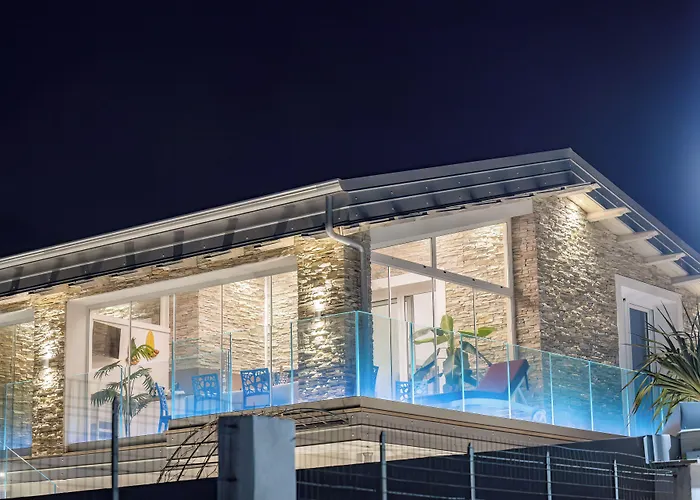 Etoiles Luxury 住宿加早餐酒店