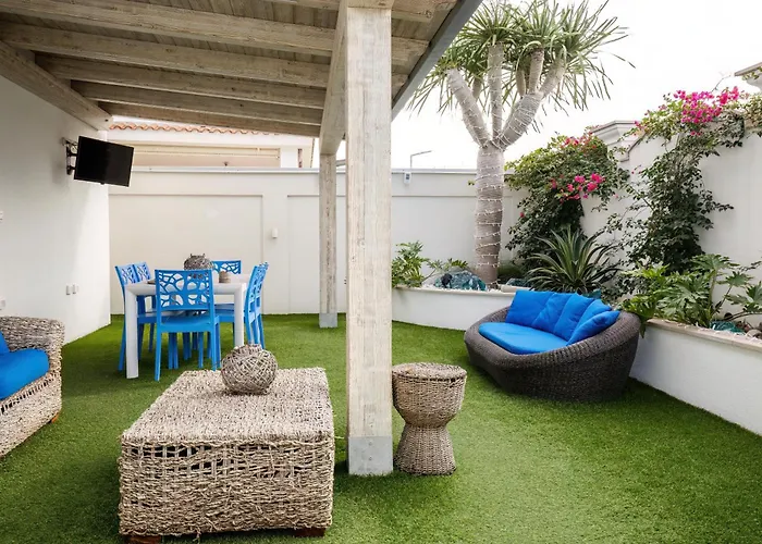 Etoiles Luxury Bed & Breakfast 4*